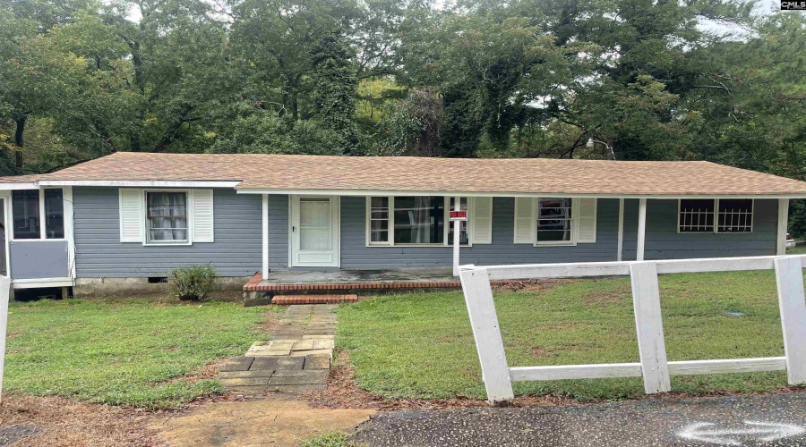 503 Alexander Circle, <br>Winnsboro, South Carolina 29180<br>Office: JPAR Magnolia Group<br>Listing Agent: Nicole Watkins, 3 Bedrooms Bedrooms, ,1 BathroomBathrooms,Single Family,For Sale,503 Alexander Circle,82971