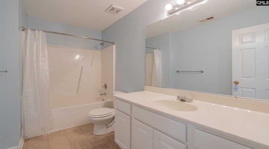 252 Hollingsworth Lane, <br>Lexington, South Carolina 29072<br>Office: eXp Realty LLC<br>Listing Agent: Ying Chen, 4 Bedrooms Bedrooms, ,2 BathroomsBathrooms,Single Family,For Sale,252 Hollingsworth Lane,82975